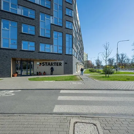 Apartament Air-conditioned Modern With Parking In The Centre Of By Renters